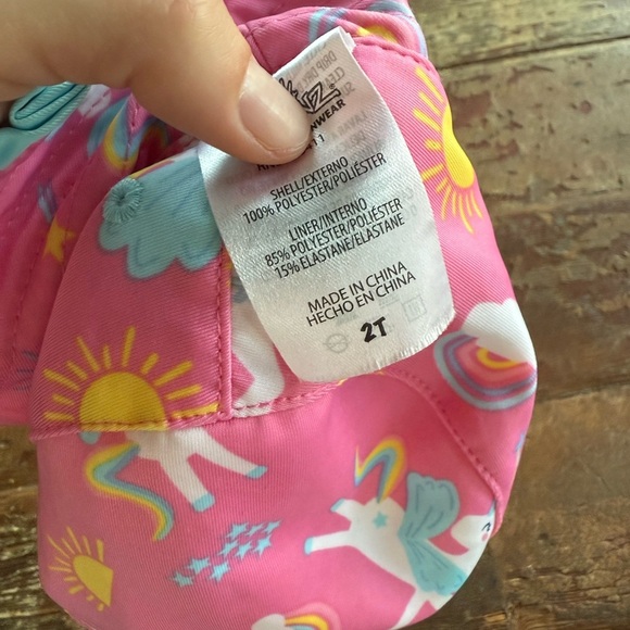 UV Skinz Reversible SPF 50+ Colorful Star Pattern and Unicorn Kids Bucket Hat 2T - Picture 5 of 5